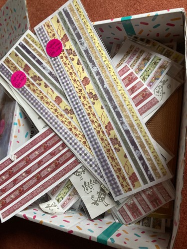 100s card toppers - toppers, &